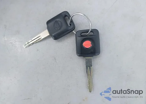 2014 Nissan Versa Note S Plus из США, поврежденный, VIN 3N1CE2CP0EL392574